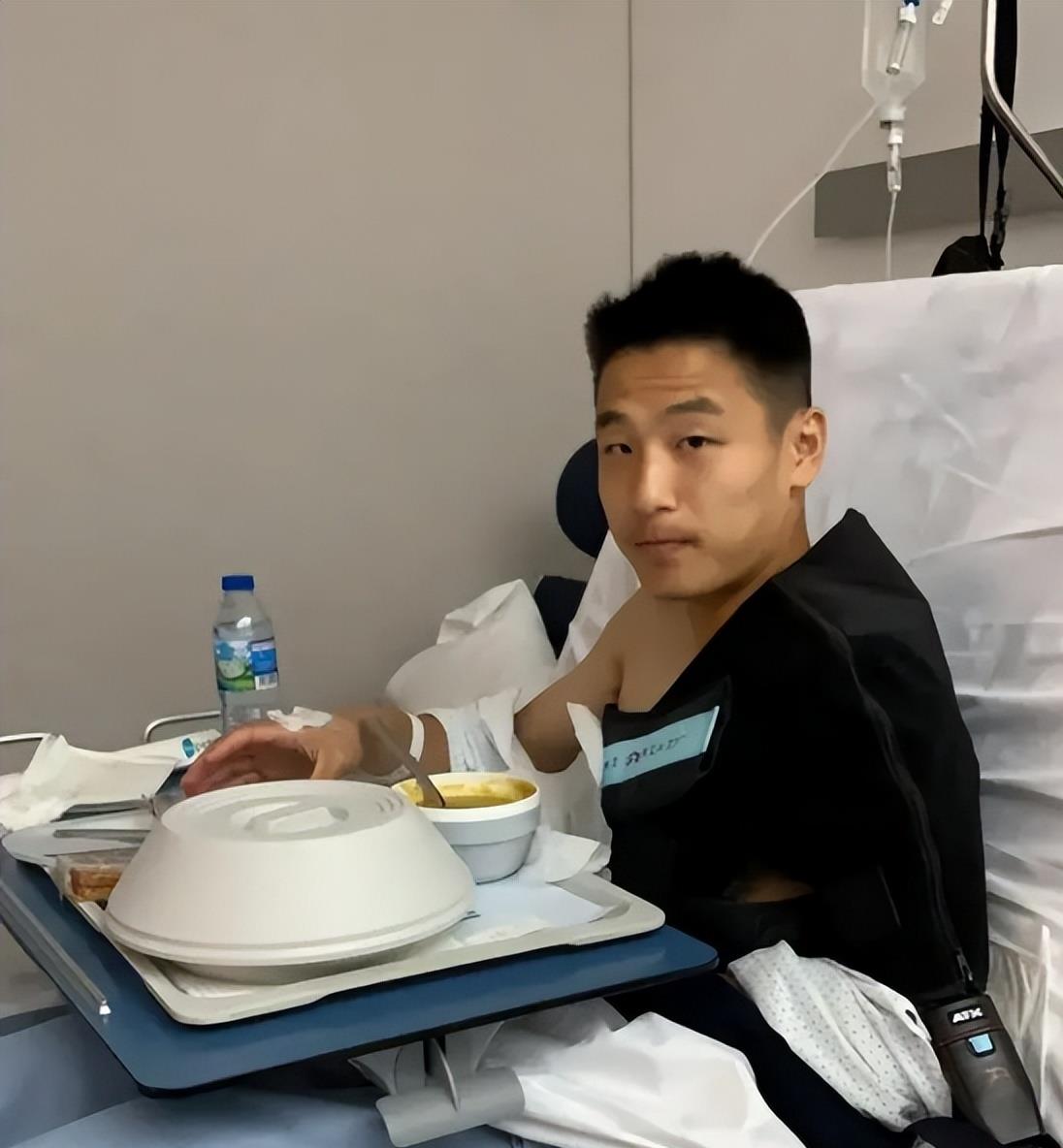 武磊末曾一心留队冲上热搜(武磊正式转会皇马马签约武磊)