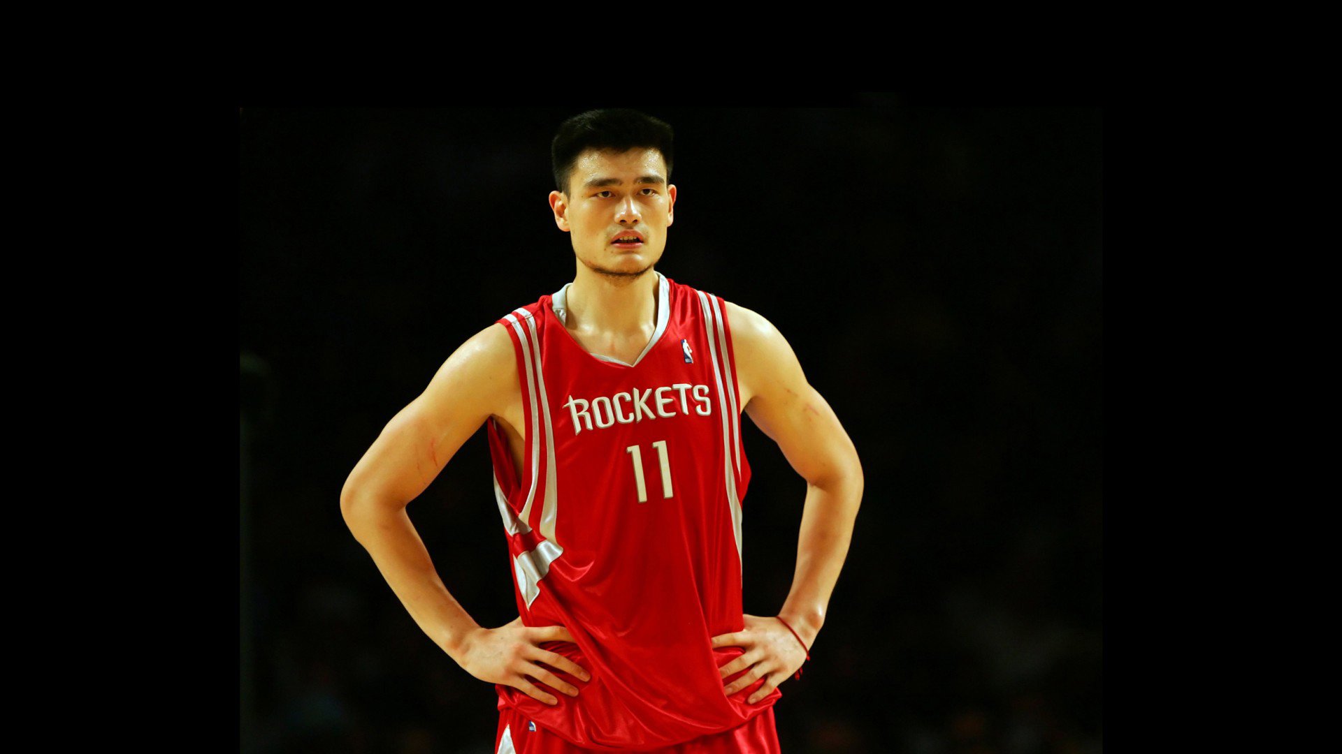 詹姆斯化身细节猎手,NBA幕后大揭秘